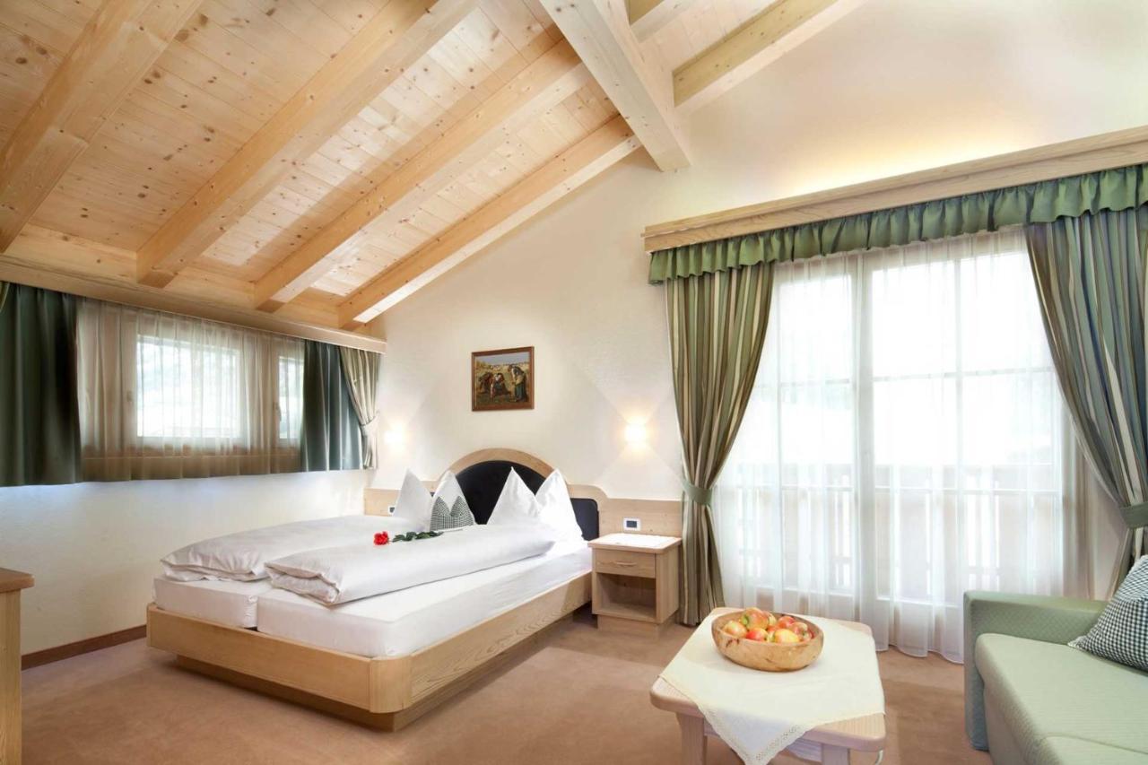 코르바라 인 바디아 Garni Gran Pre B&B 외부 사진
