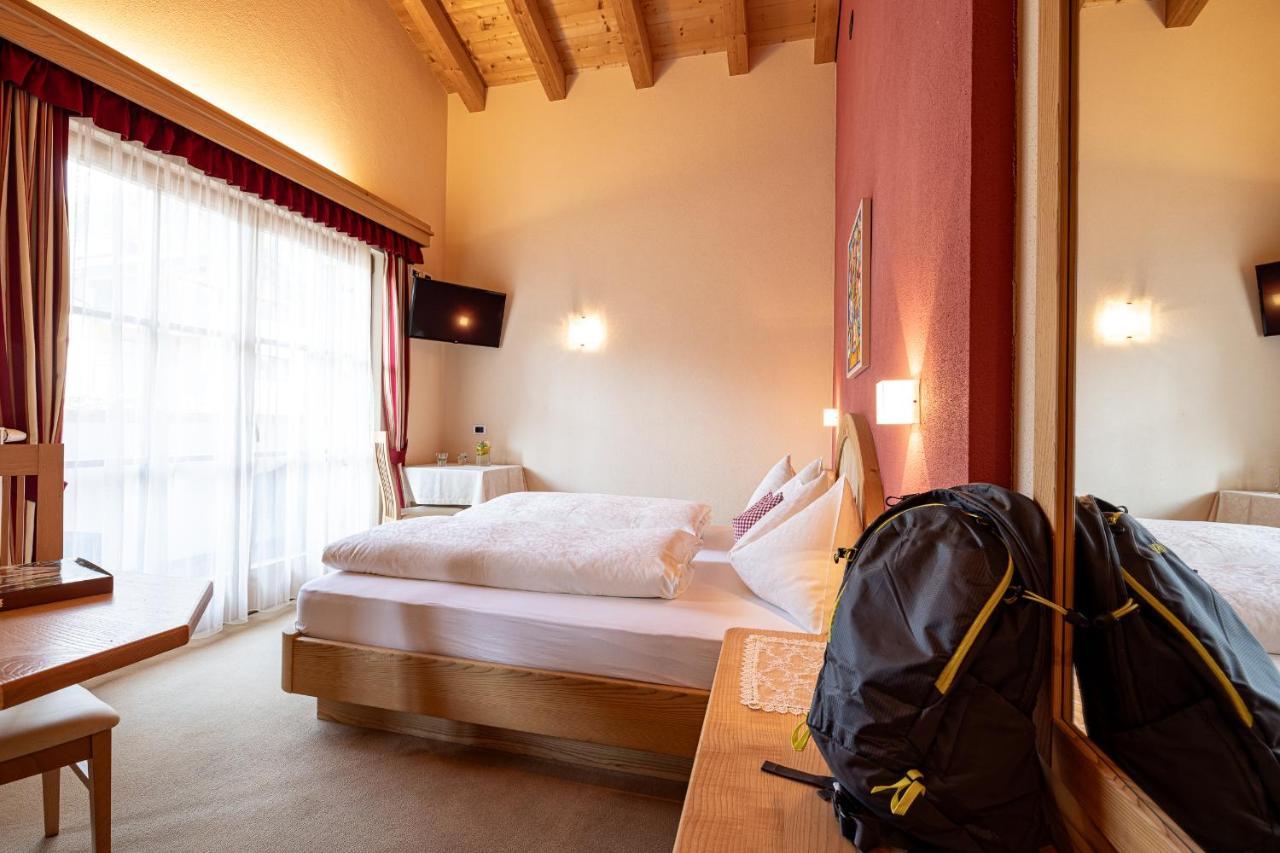 코르바라 인 바디아 Garni Gran Pre B&B 외부 사진