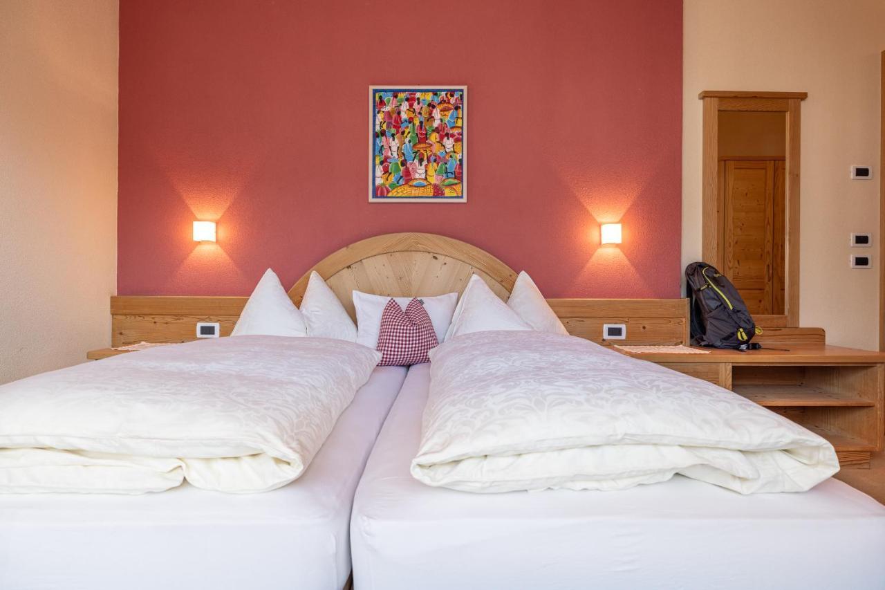 코르바라 인 바디아 Garni Gran Pre B&B 외부 사진