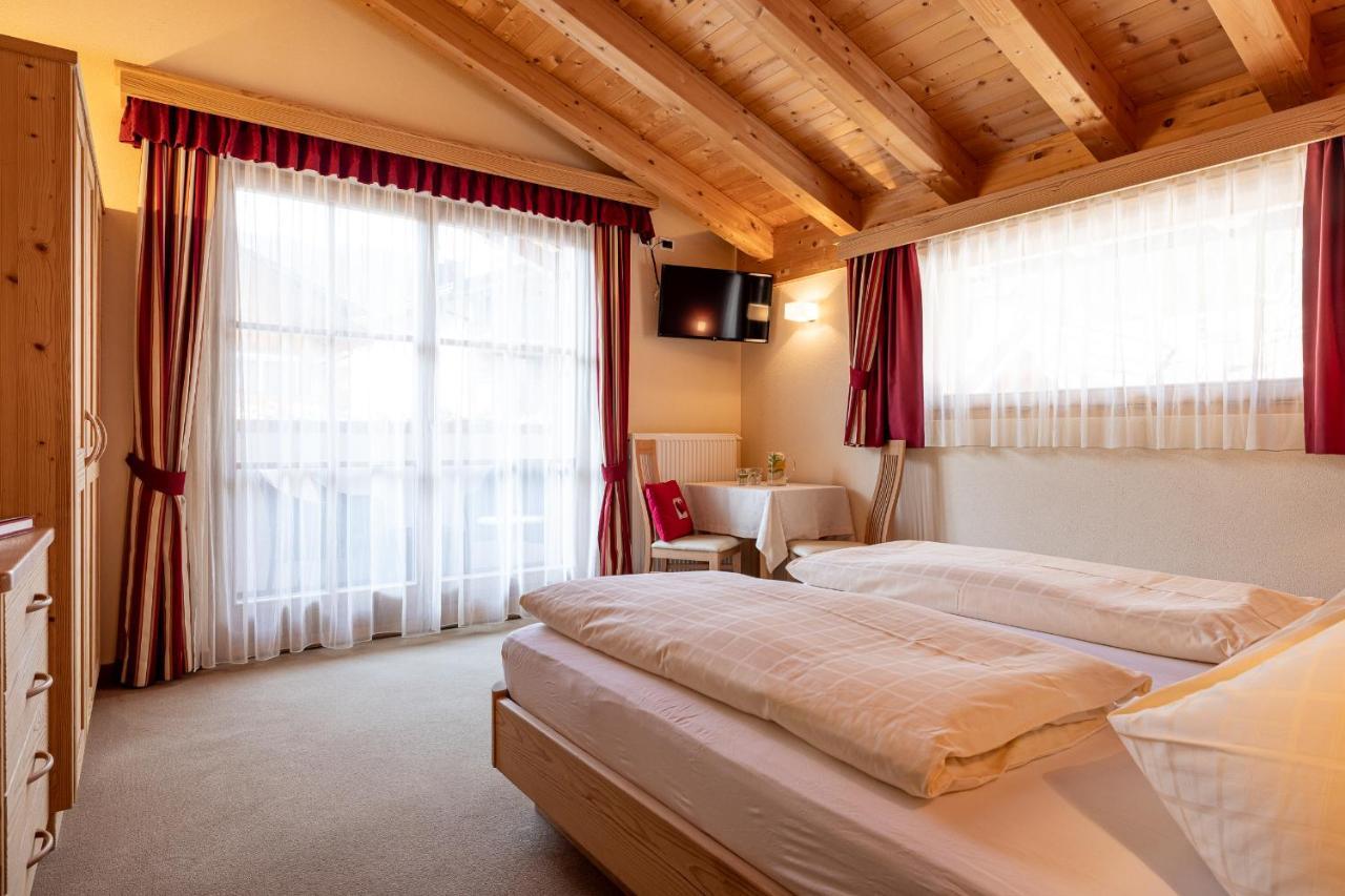 코르바라 인 바디아 Garni Gran Pre B&B 외부 사진